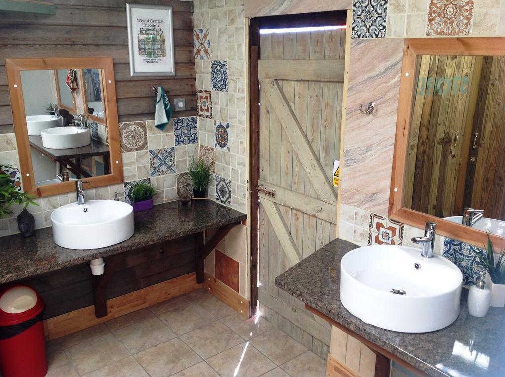 Eden'S Yard Backpackers Hostel St Austell Bagian luar foto
